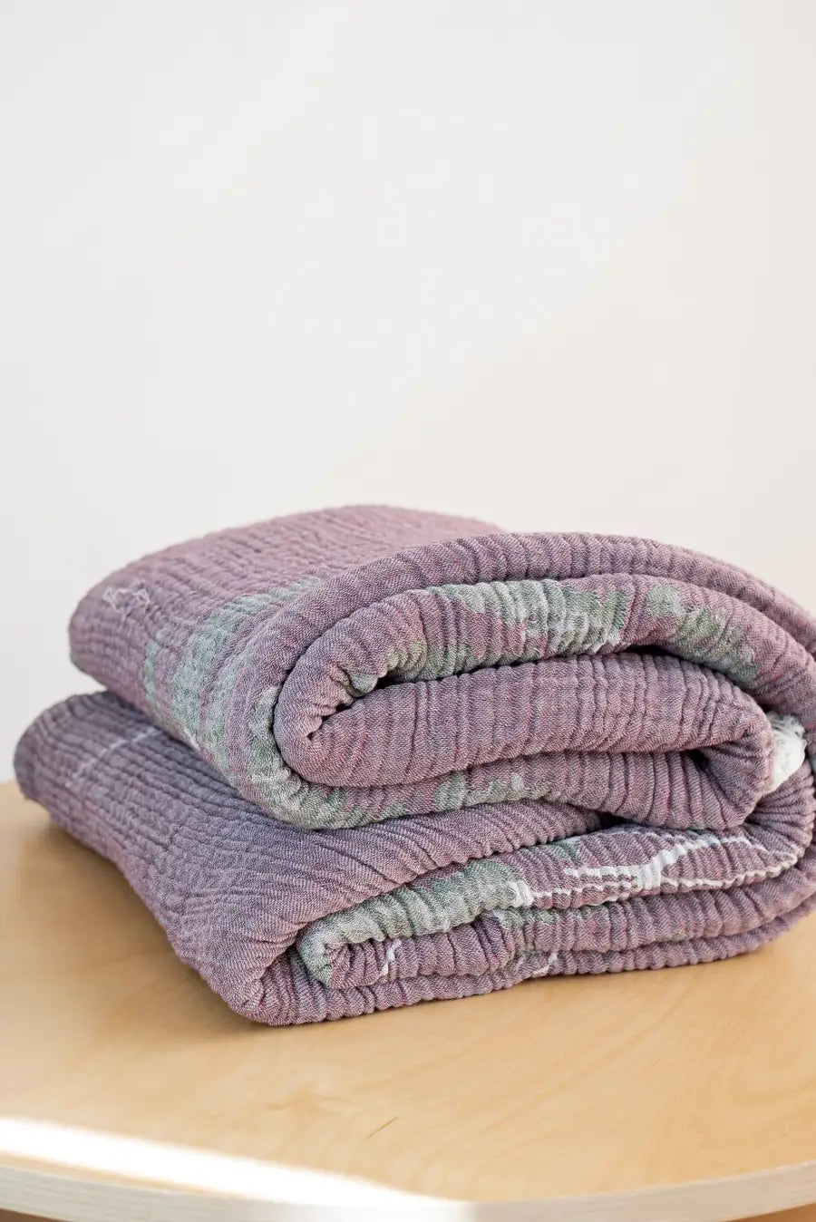 4-lagige Premium Muslin-Tagesdecke „Lavendeltraum“ – 100% Baumwolle 240x260